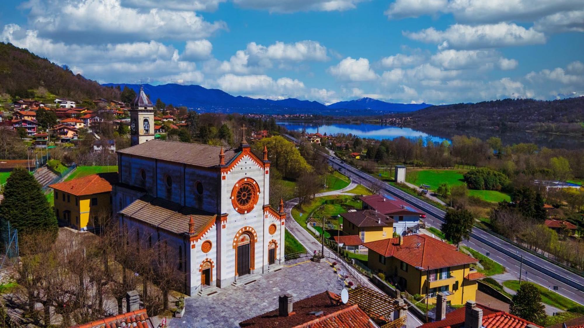 La Casa Dei Laghi 1 Comabbio Monate Maggiore Orta Mercallo Exterior foto